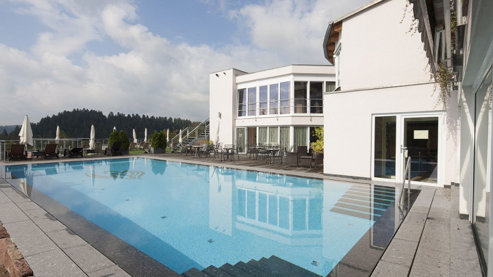 Hotel Berlins Krone Lamm in Bad Teinach-Zavelstein Hotel Berlins Krone Lamm in Bad Teinach-Zavelstein