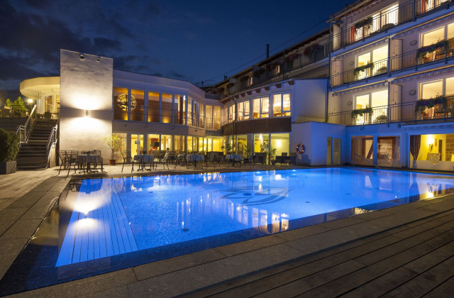 Hotel Berlins Krone Lamm in Bad Teinach-Zavelstein Hotel Berlins Krone Lamm in Bad Teinach-Zavelstein