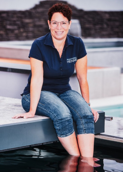 C. Henne-Zapf C. Henne-Zapf