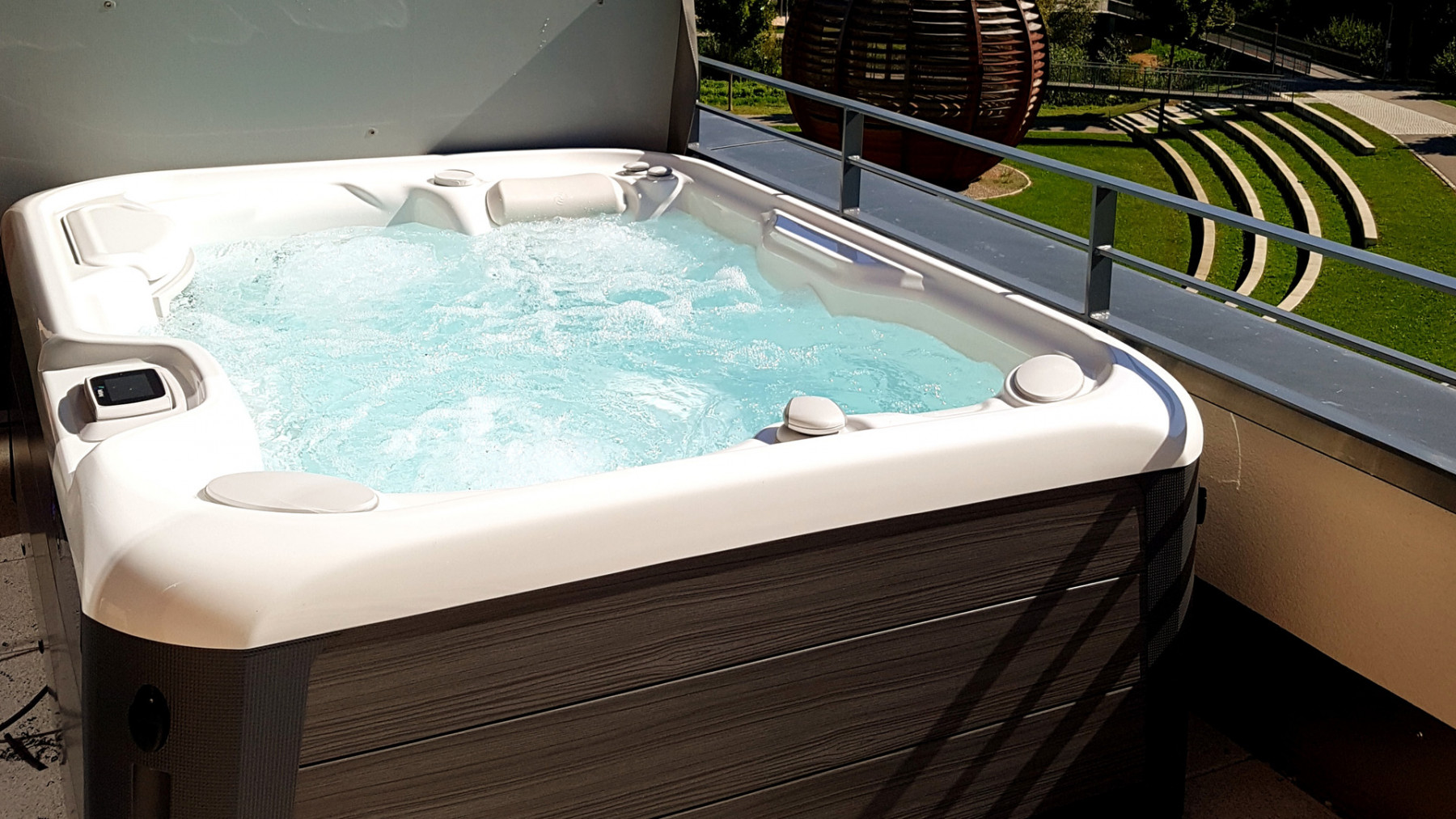 Whirlpool - Schwimmbad Henne Pforzheim 